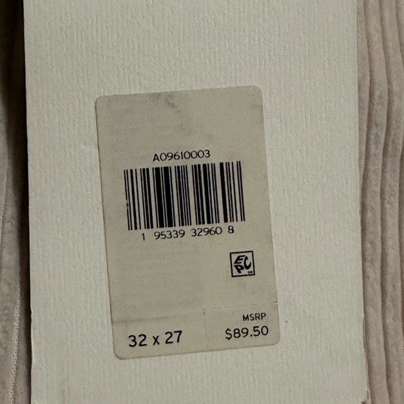 NWT Levi's Math Club High Rise Corduroy Flare Pants in Cream - Picture 14 of 15